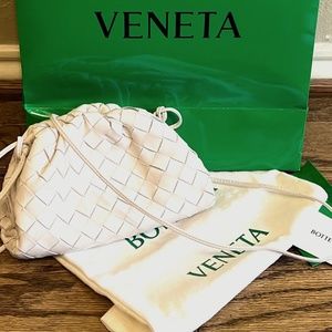 Bottega Veneta mini pouch (chalk)